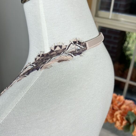 Victoria's Secret PINK Lace unlined halter bralette - Picture 7 of 11